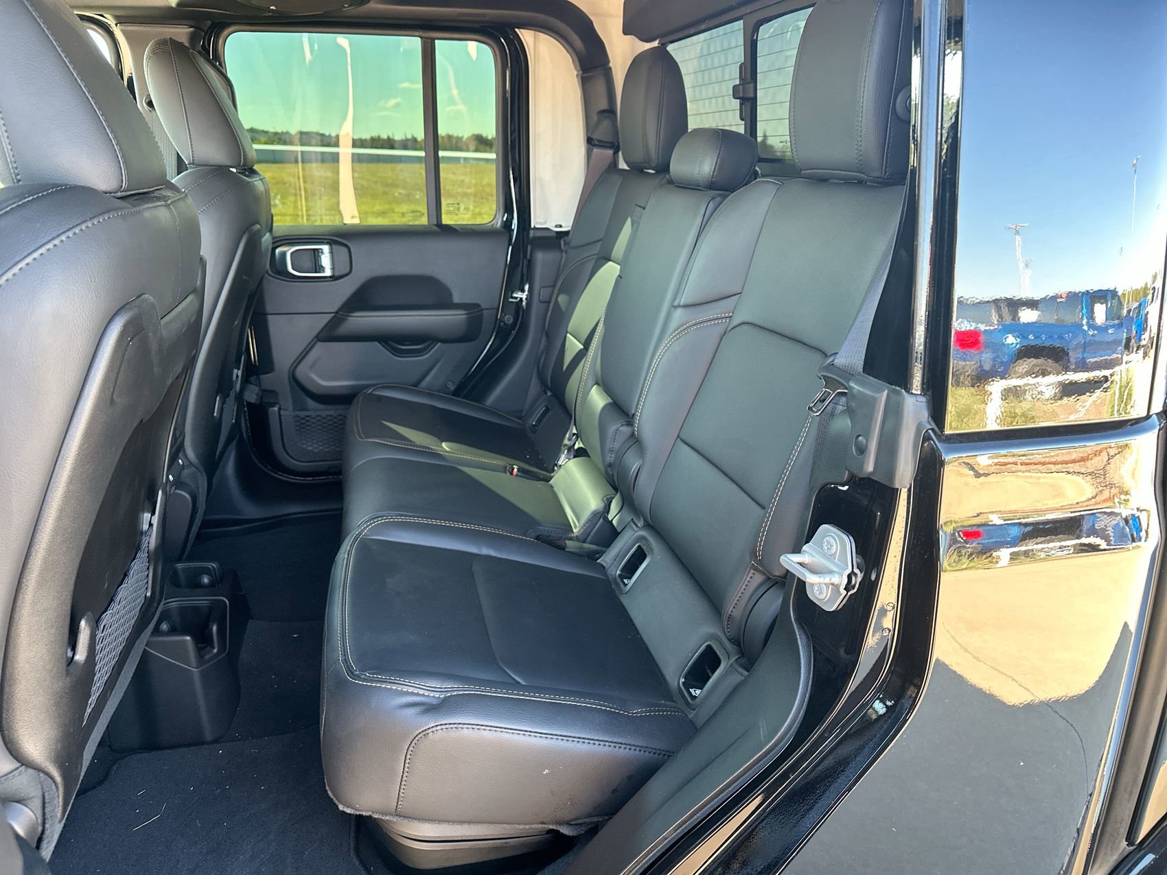 New 2024 Jeep Gladiator Sport AWD/4WD image 22