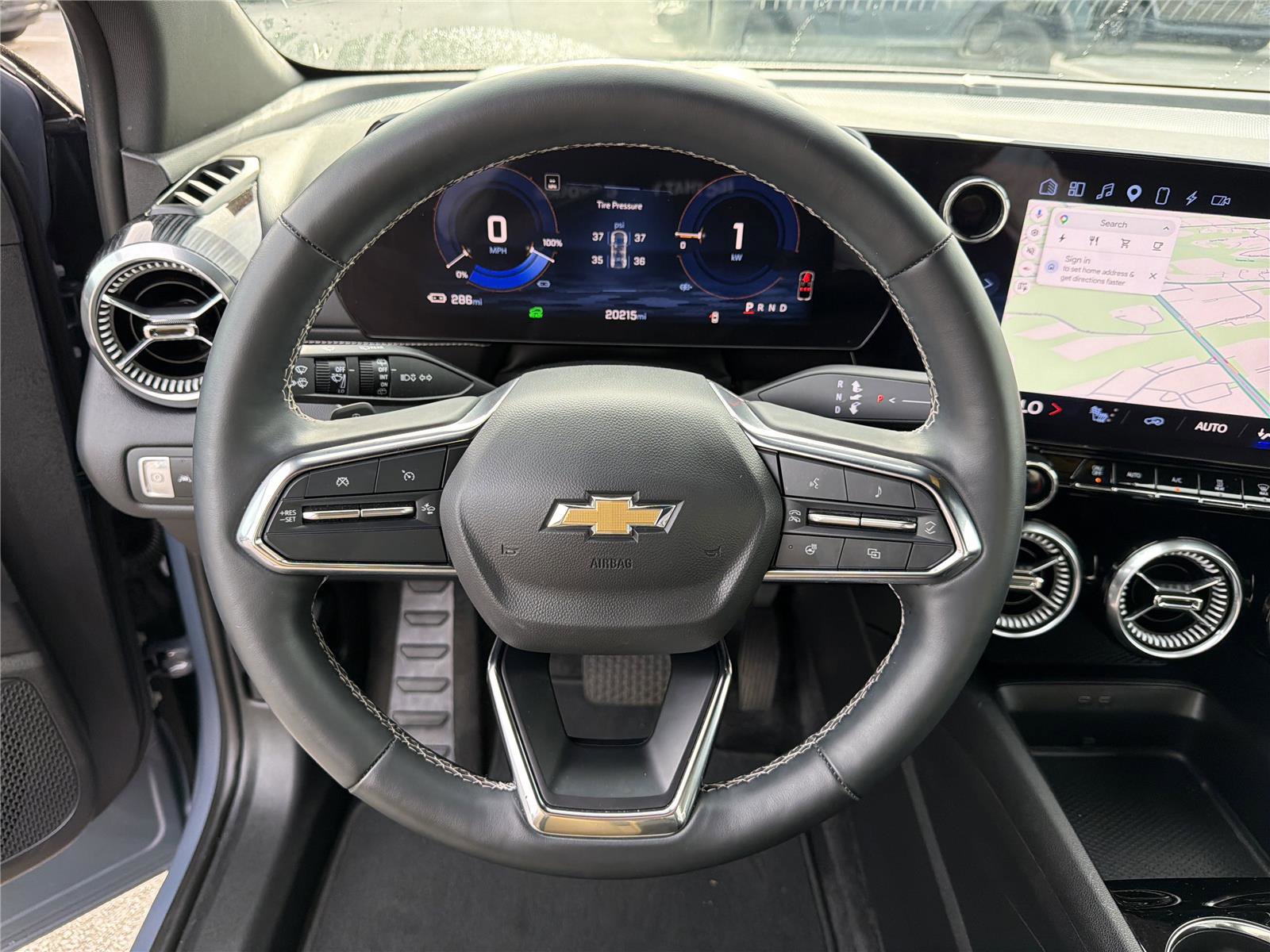 Used 2024 Chevrolet Blazer EV LT AWD/4WD image 23