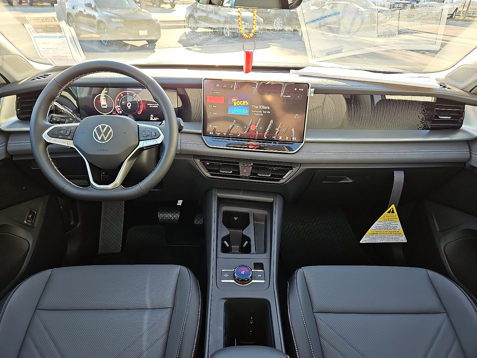 New 2026 Volkswagen Tiguan SE image 9