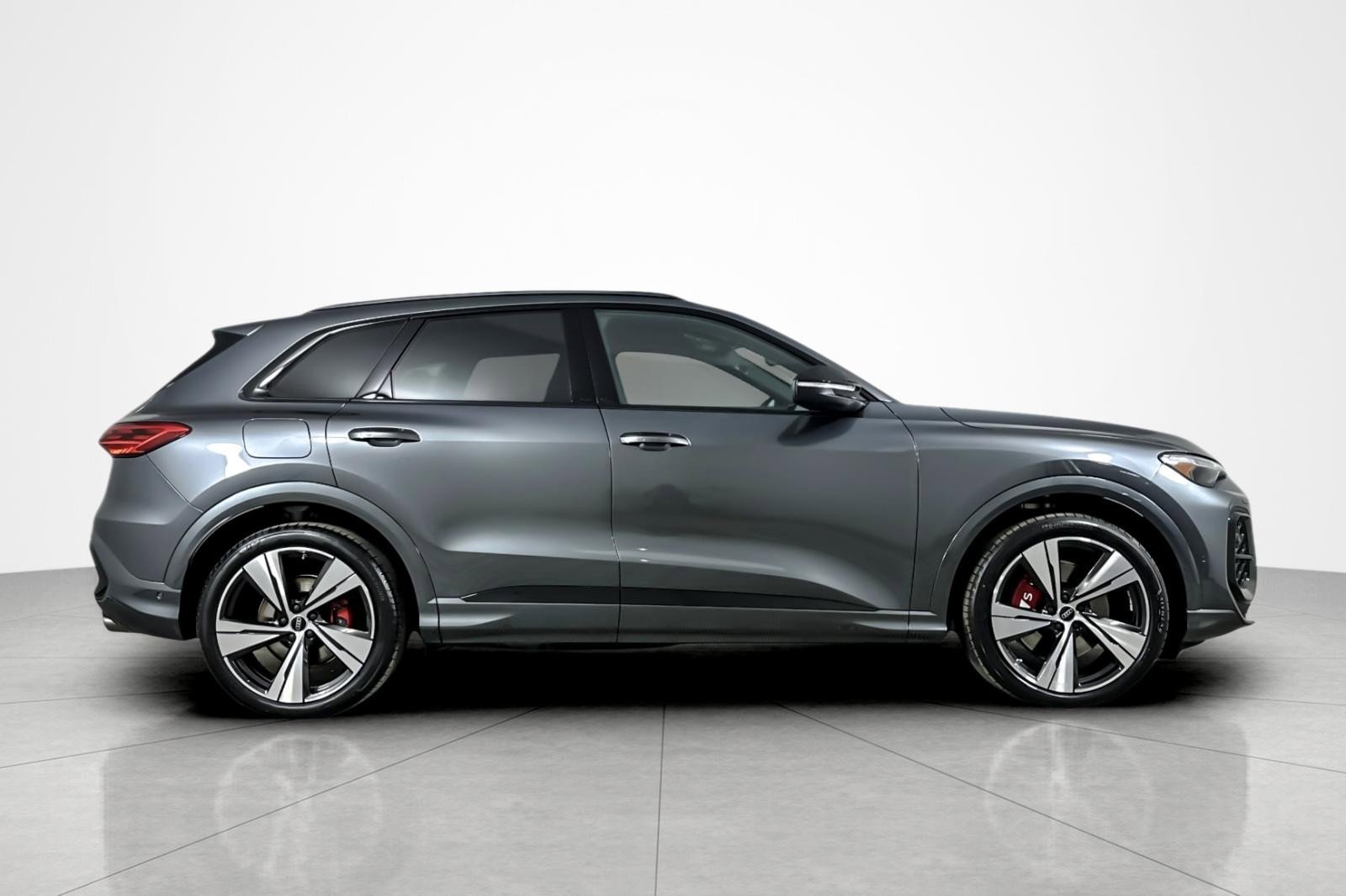 New 2025 Audi SQ5 Premium Plus image 7