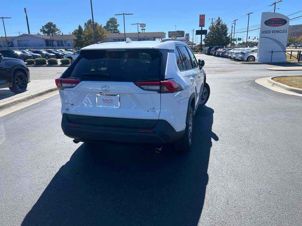 New 2025 Toyota RAV4 LE image 5