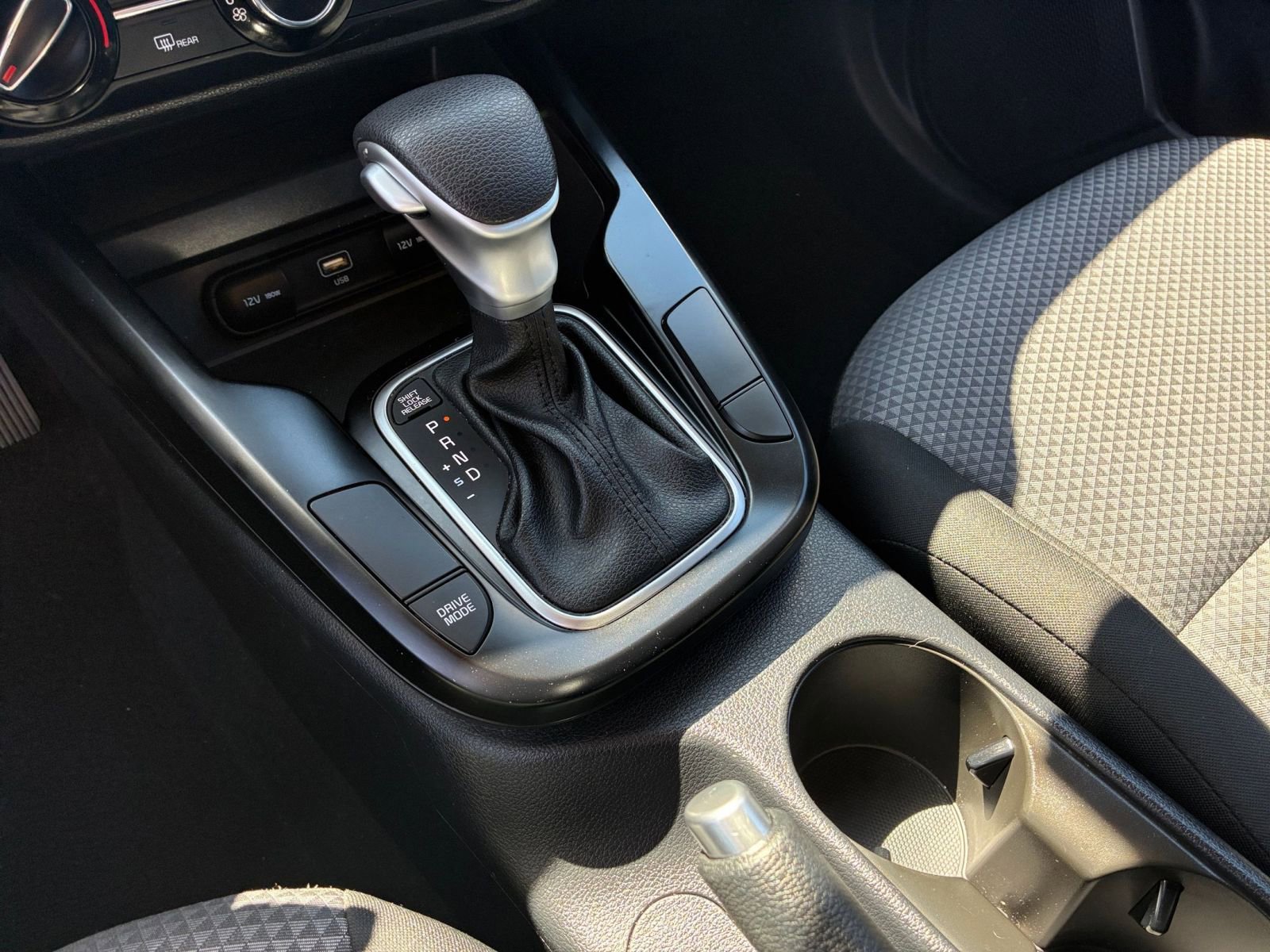 Used 2025 Kia Soul LX w/ LX Technology Package image 39