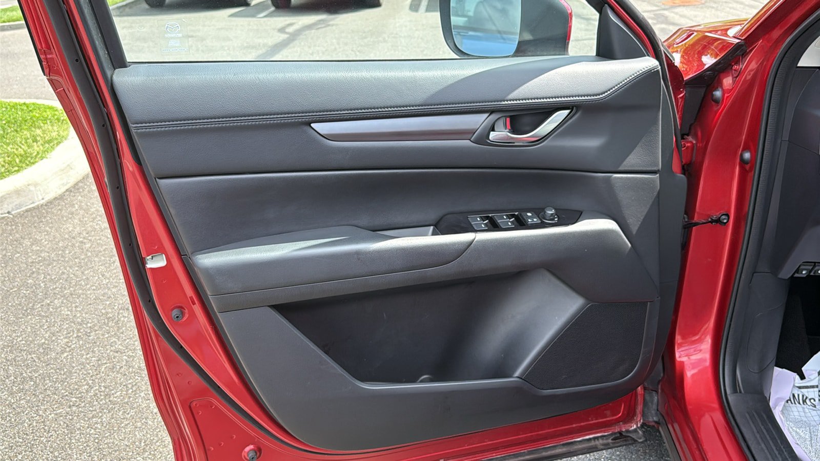 Certified 2025 MAZDA CX-5 AWD 2.5 S w/ Preferred Package image 9