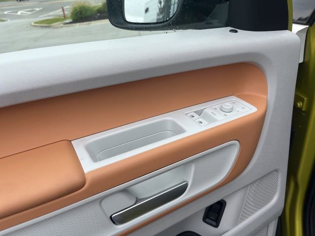 New 2025 Volkswagen ID. Buzz 1st Edition image 7
