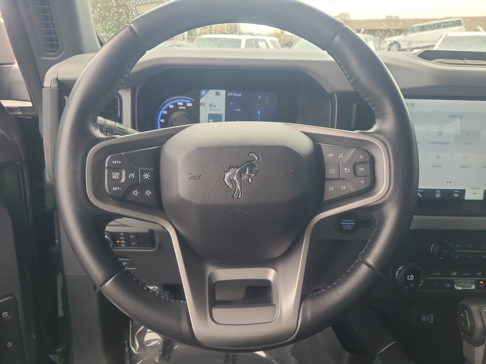 Certified 2023 Ford Bronco Badlands w/ Sasquatch Package AWD/4WD image 9