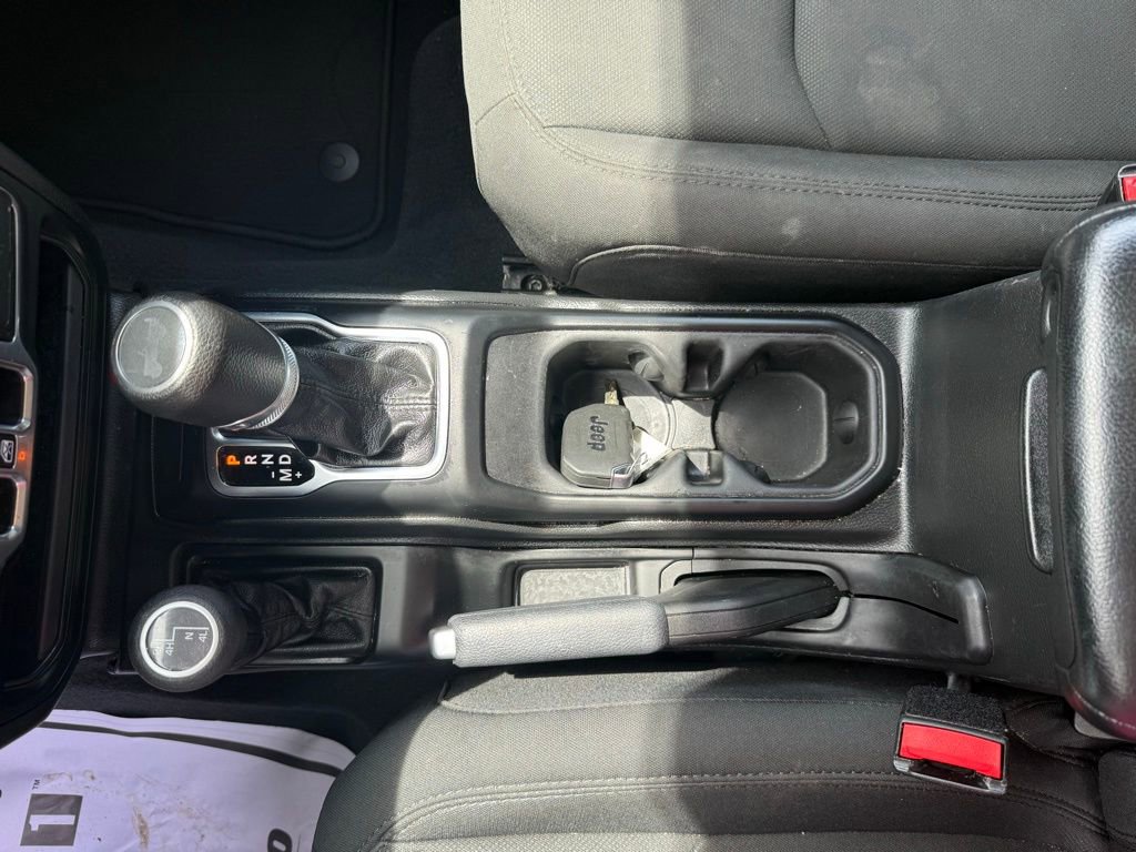Used 2023 Jeep Wrangler Unlimited Sport AWD/4WD image 38
