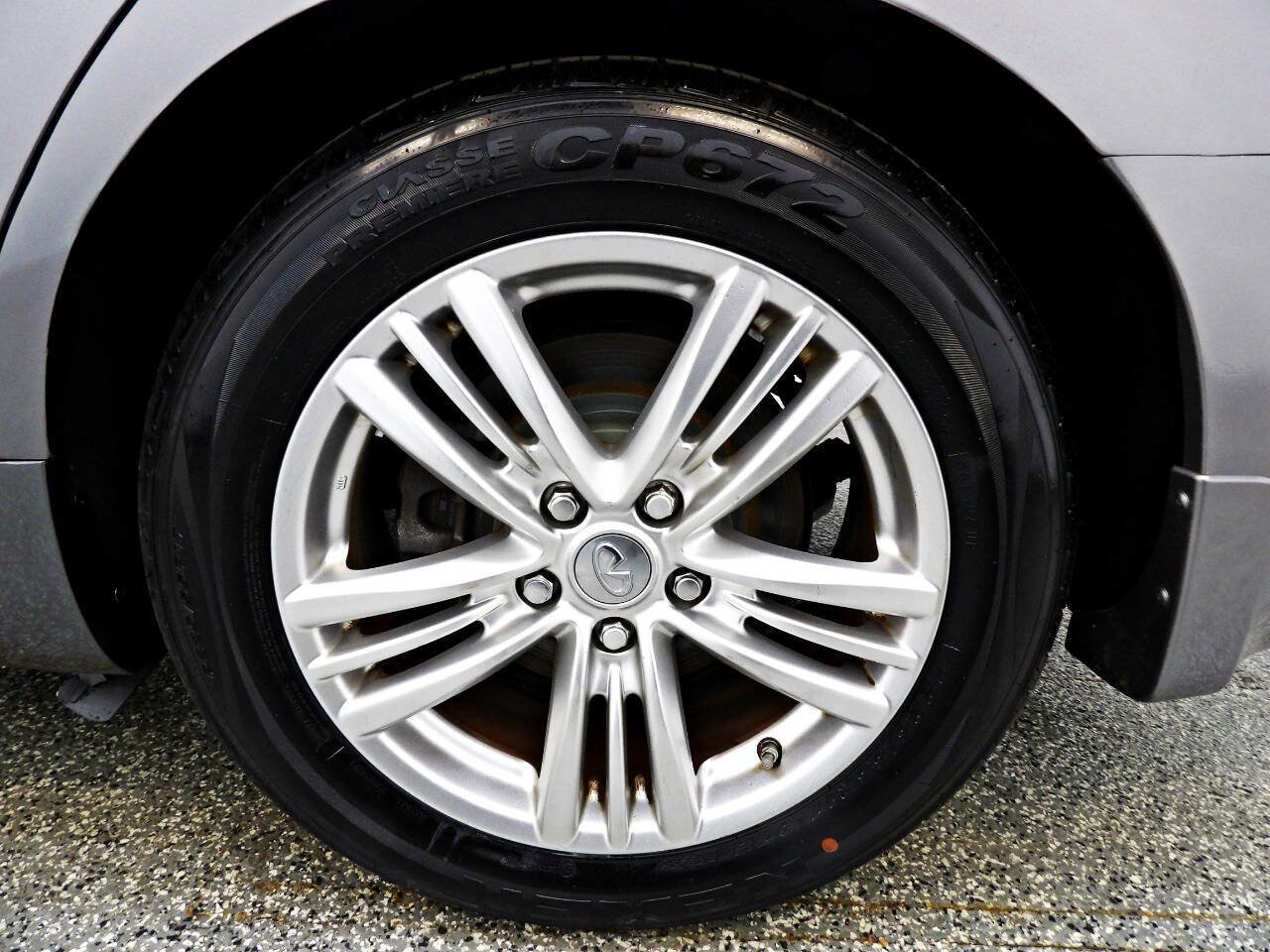 Used 2010 INFINITI G37 x Sedan AWD/4WD image 19