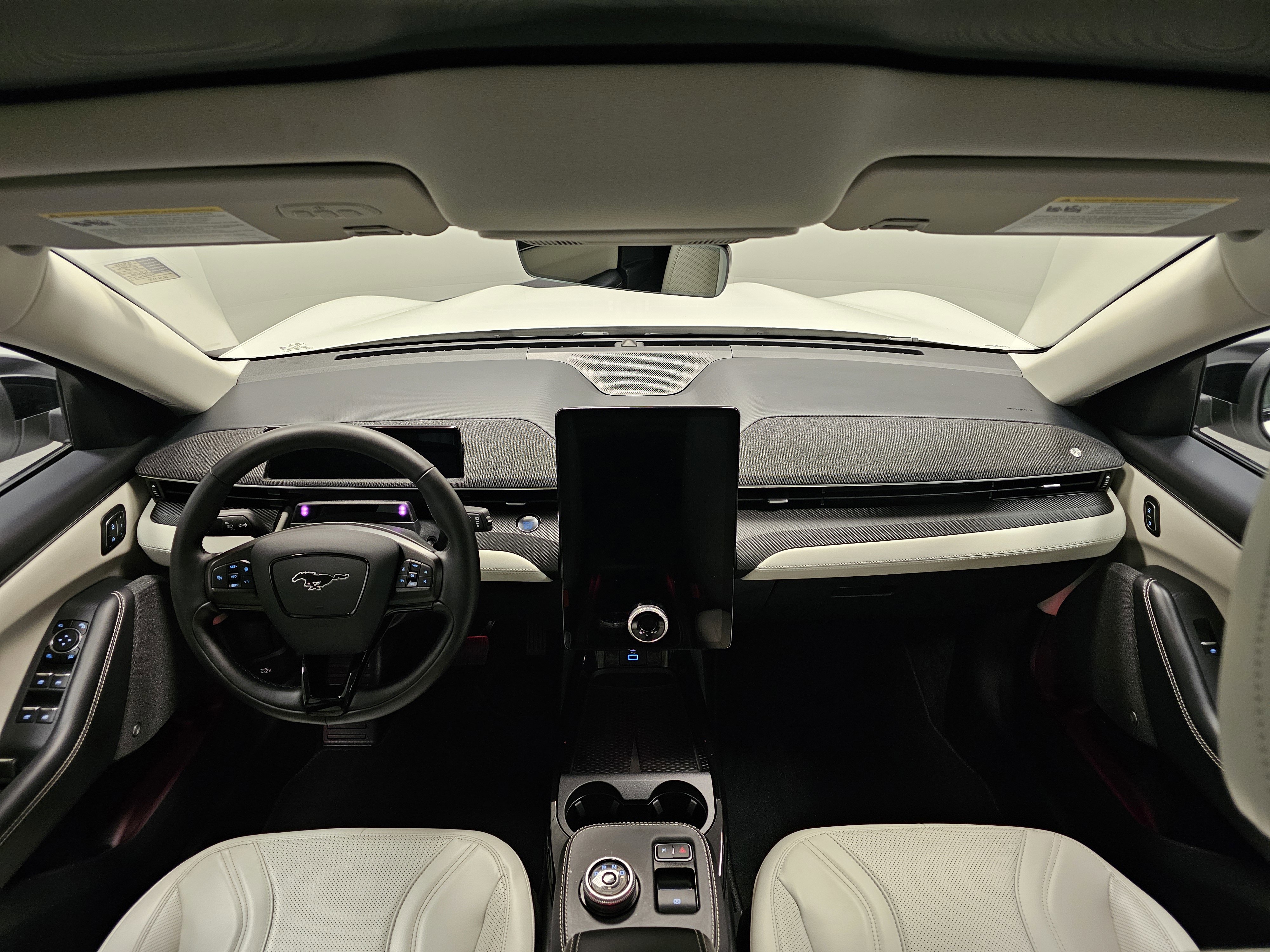 Used 2024 Ford Mustang Mach-E Premium image 19