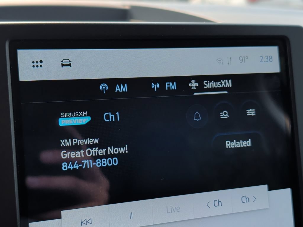 Used 2024 Ford Edge SEL AWD/4WD image 29