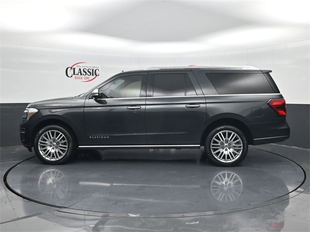 Used 2023 Ford Expedition Max Platinum image 2