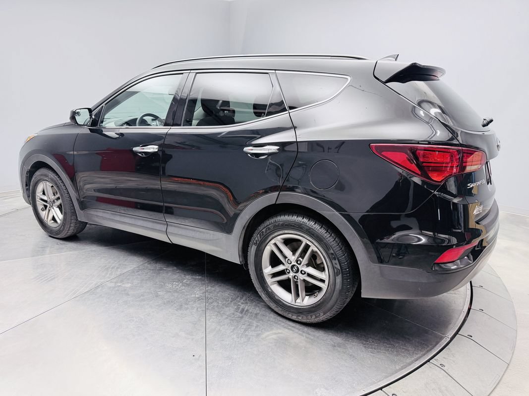 Used 2017 Hyundai Santa Fe Sport AWD/4WD image 7