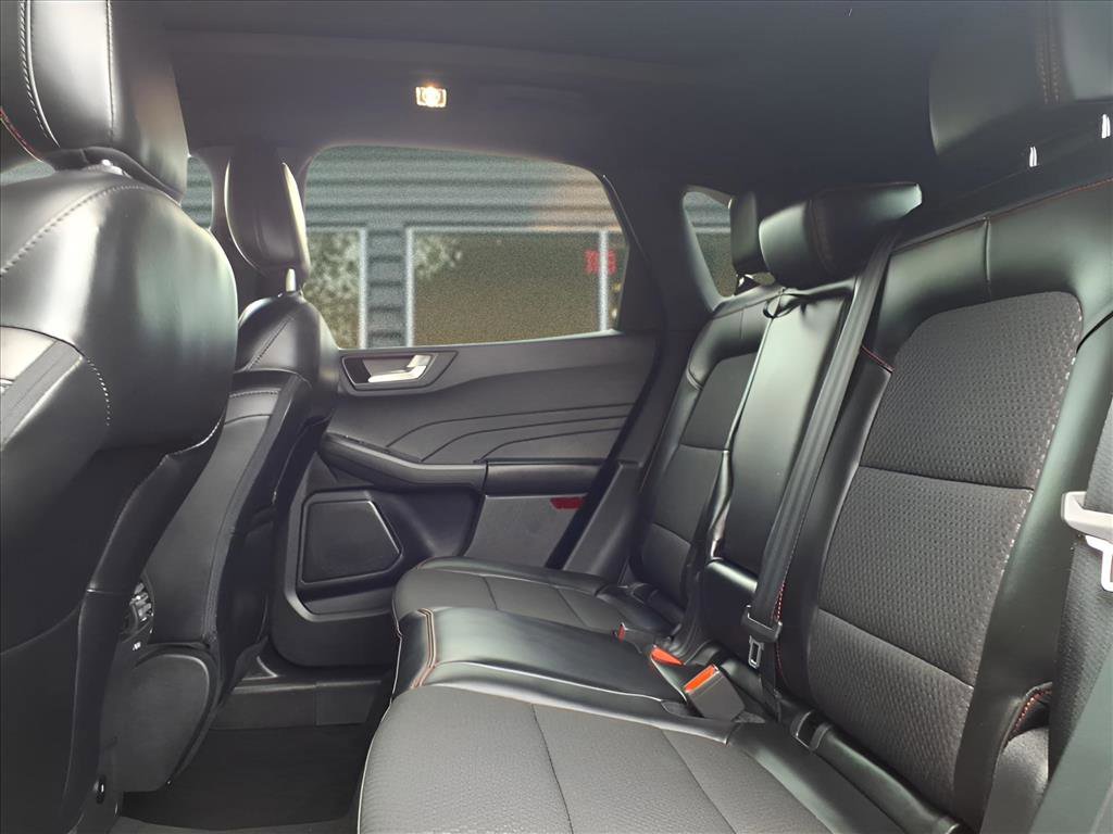 Used 2023 Ford Escape ST-Line Select w/ Tech Pack #2 image 10