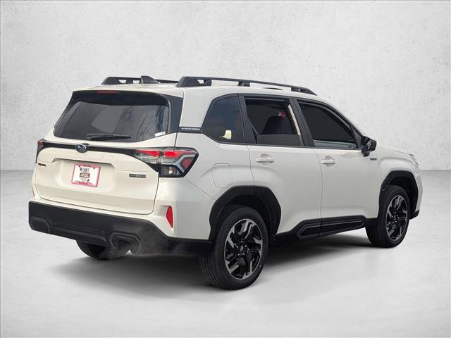 Certified 2025 Subaru Forester Limited image 5