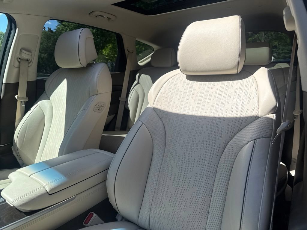 Certified 2024 Genesis GV80 2.5T w/ Prestige Package AWD/4WD image 14
