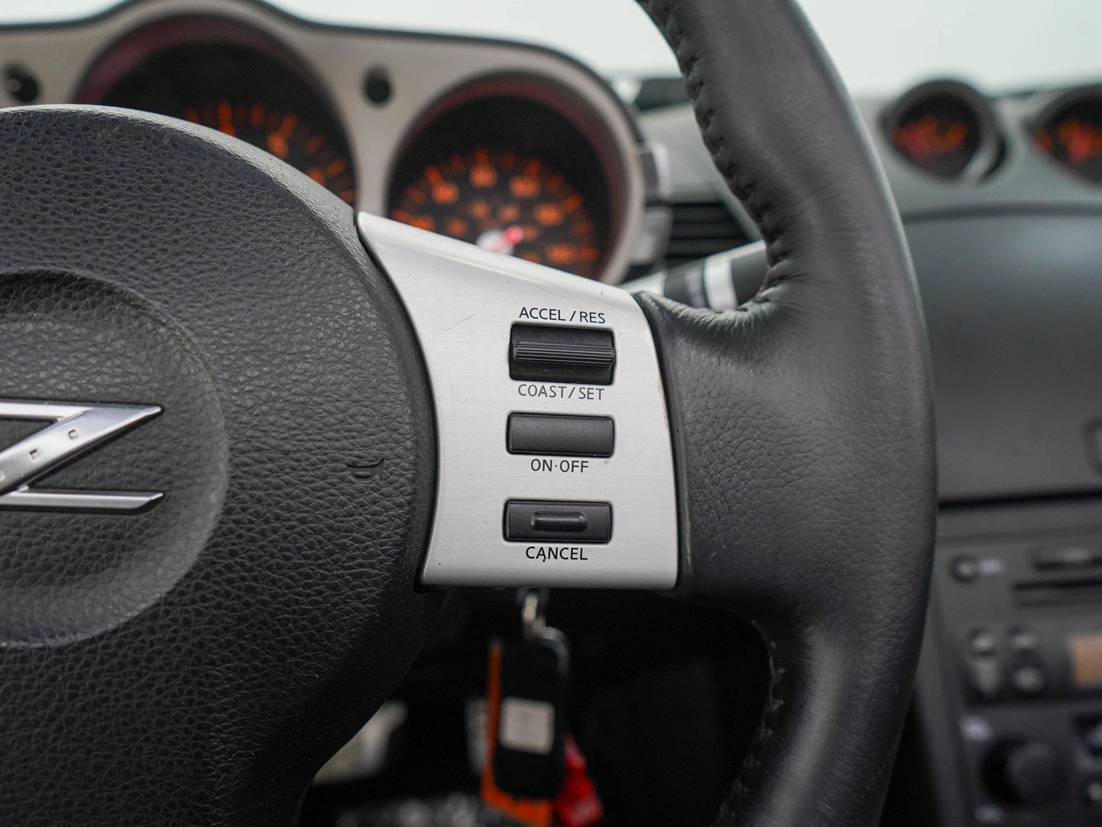 Used 2005 Nissan 350Z Touring RWD image 21