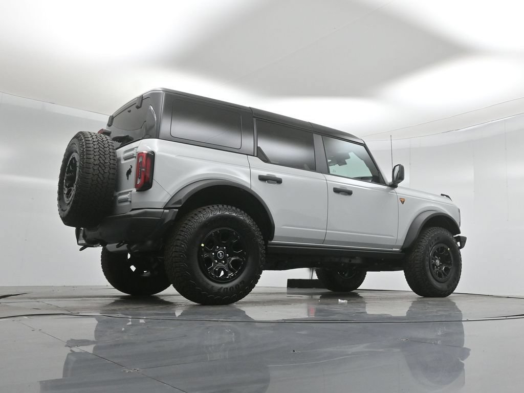 New 2026 Ford Bronco Badlands w/ Wildtrak Package AWD/4WD image 47