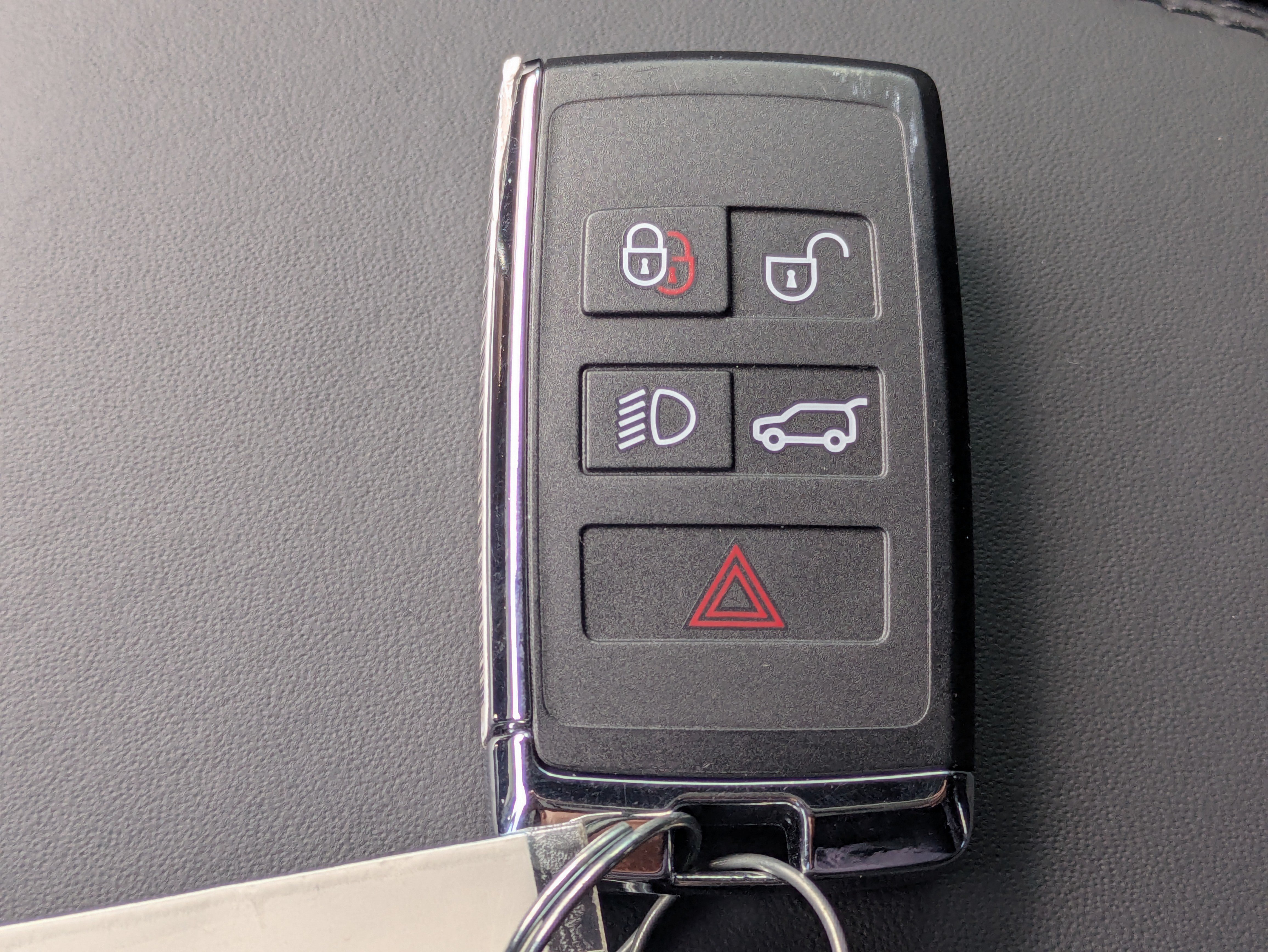 Used 2025 Land Rover Range Rover SE AWD/4WD image 28