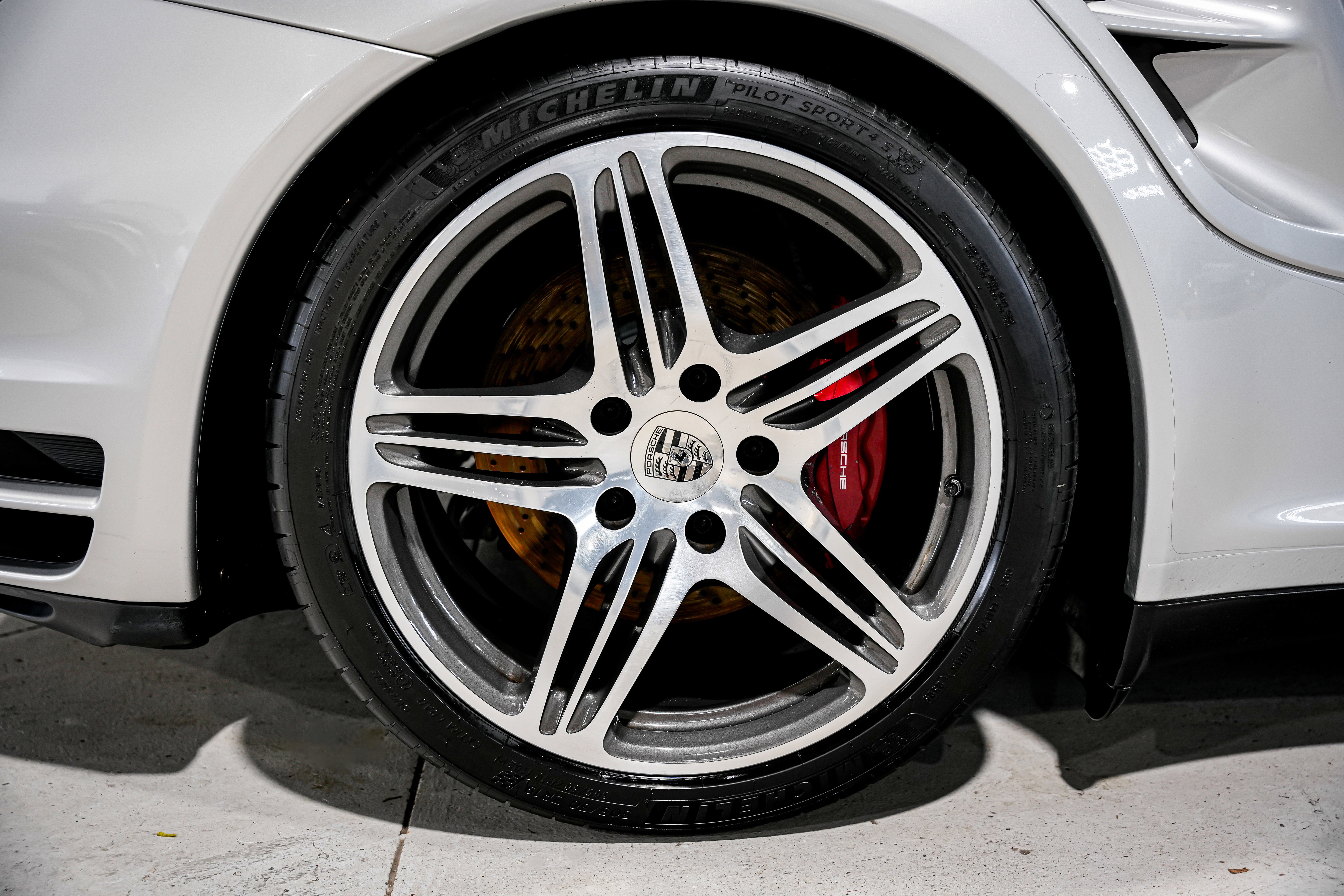 Used 2007 Porsche 911 Turbo AWD/4WD image 35
