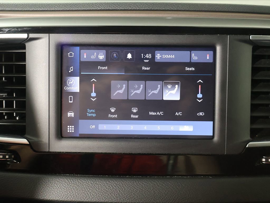 Used 2023 Chrysler Voyager LX image 46