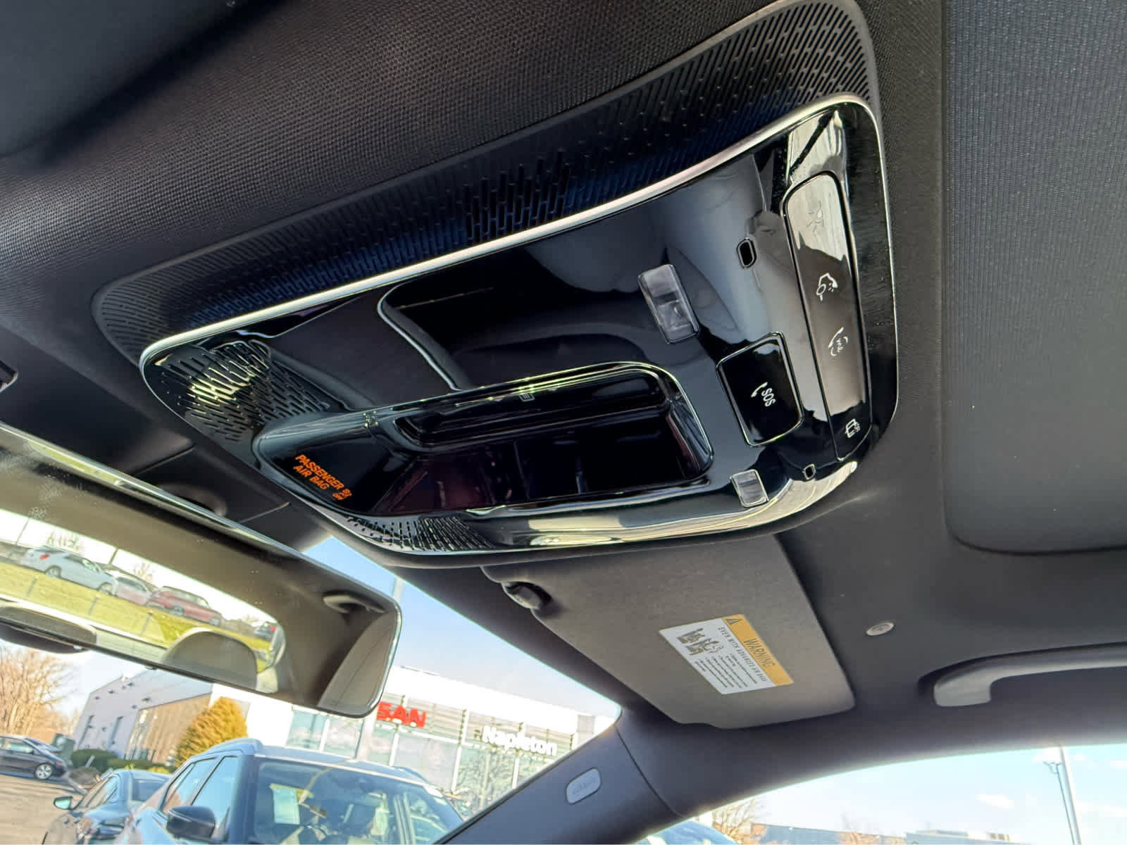 Used 2025 Mercedes-Benz C 300 4MATIC Sedan image 16