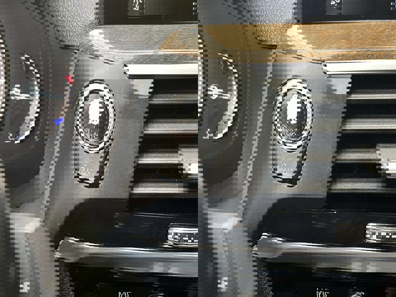 Used 2018 BMW X3 xDrive30i w/ Premium Package image 21