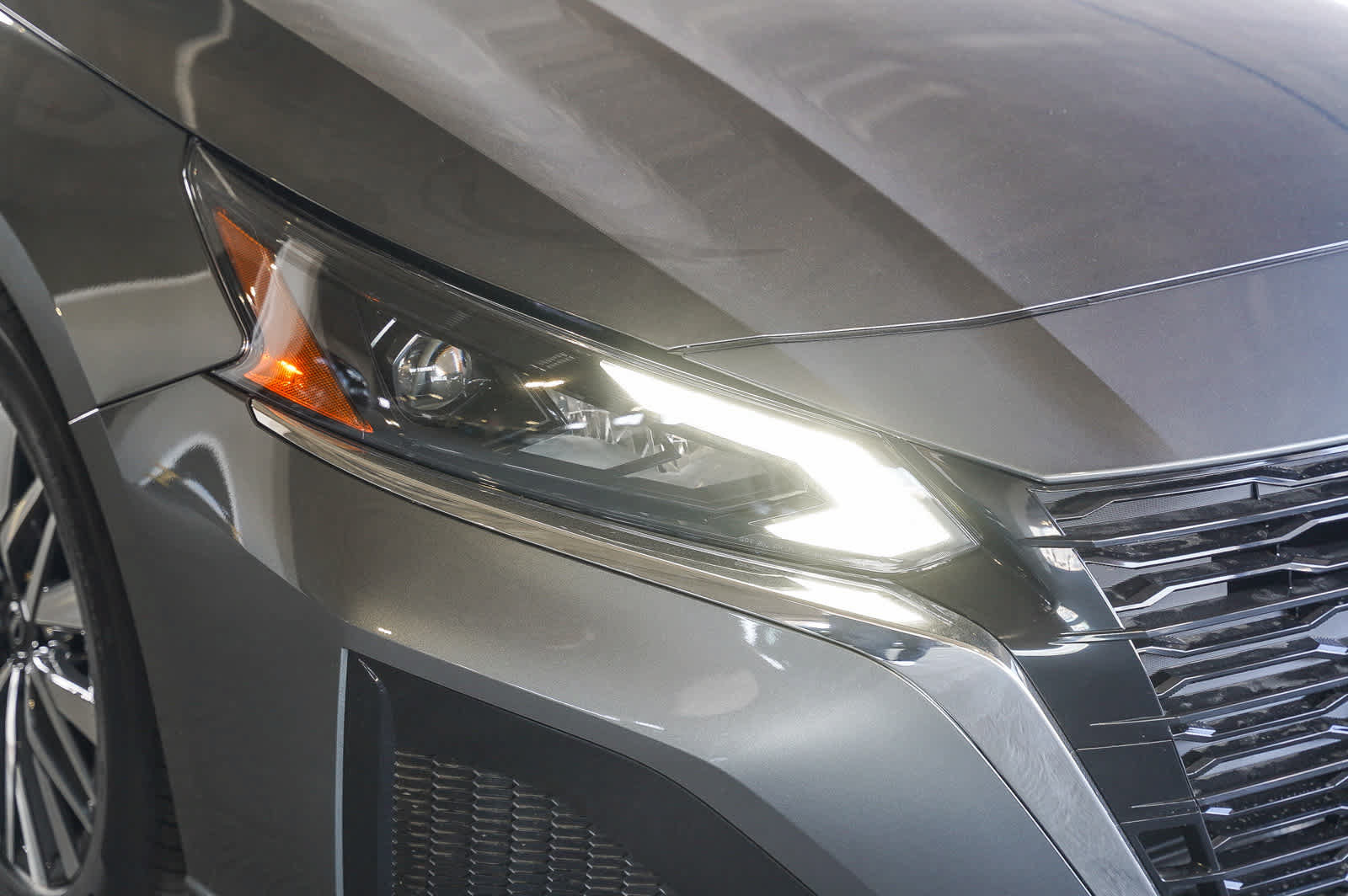 New 2026 Nissan Altima 2.5 SV FWD image 4