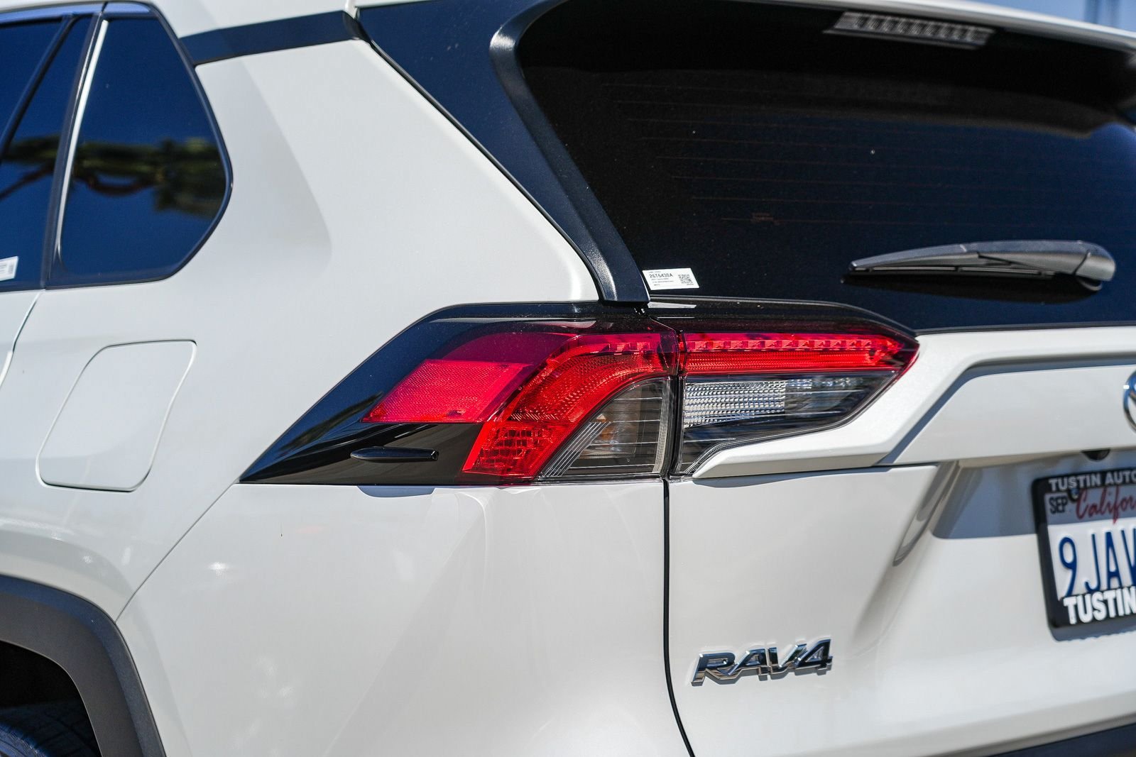 Certified 2023 Toyota RAV4 XLE Premium FWD image 9