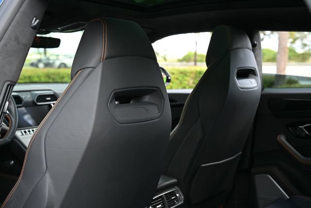 Used 2023 Lamborghini Urus S AWD/4WD image 36