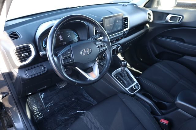 Used 2023 Hyundai Venue SEL image 10