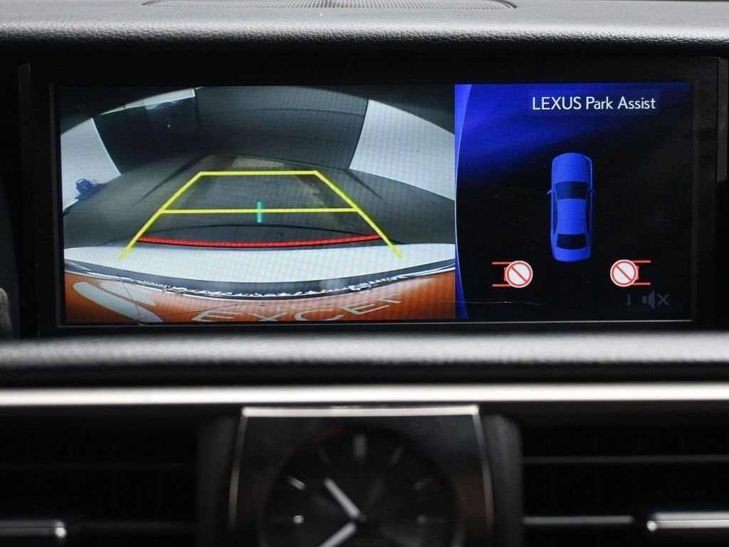 Used 2018 Lexus IS 300 F Sport image 27