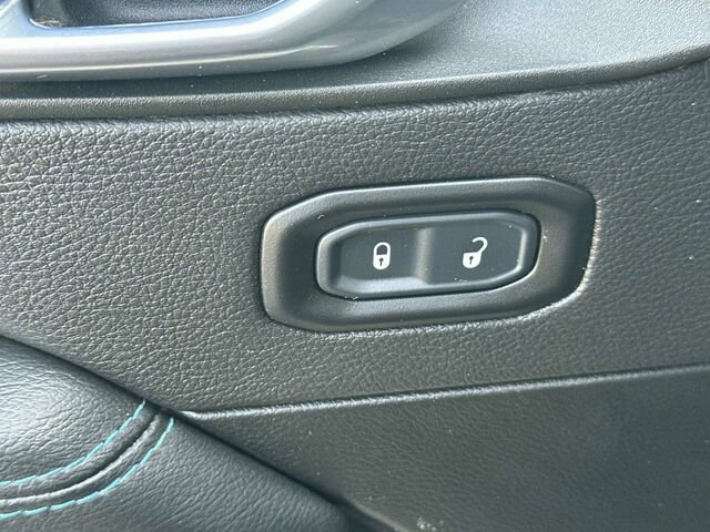 Used 2022 Jeep Wrangler Unlimited Rubicon 4xe w/ Steel Bumper Group image 13