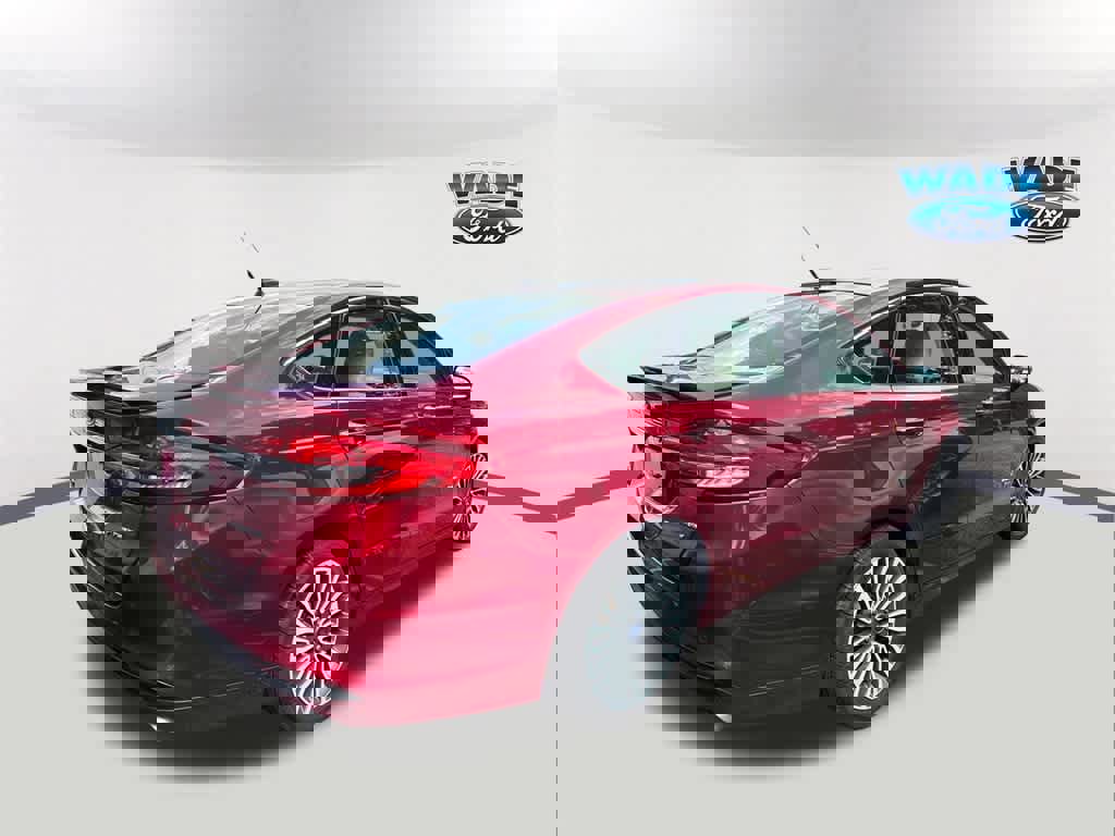 Used 2018 Ford Fusion Energi Titanium image 4