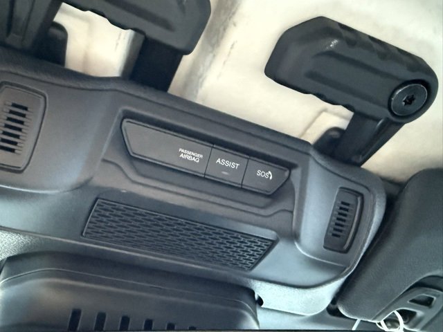 New 2025 Jeep Gladiator Sport image 23