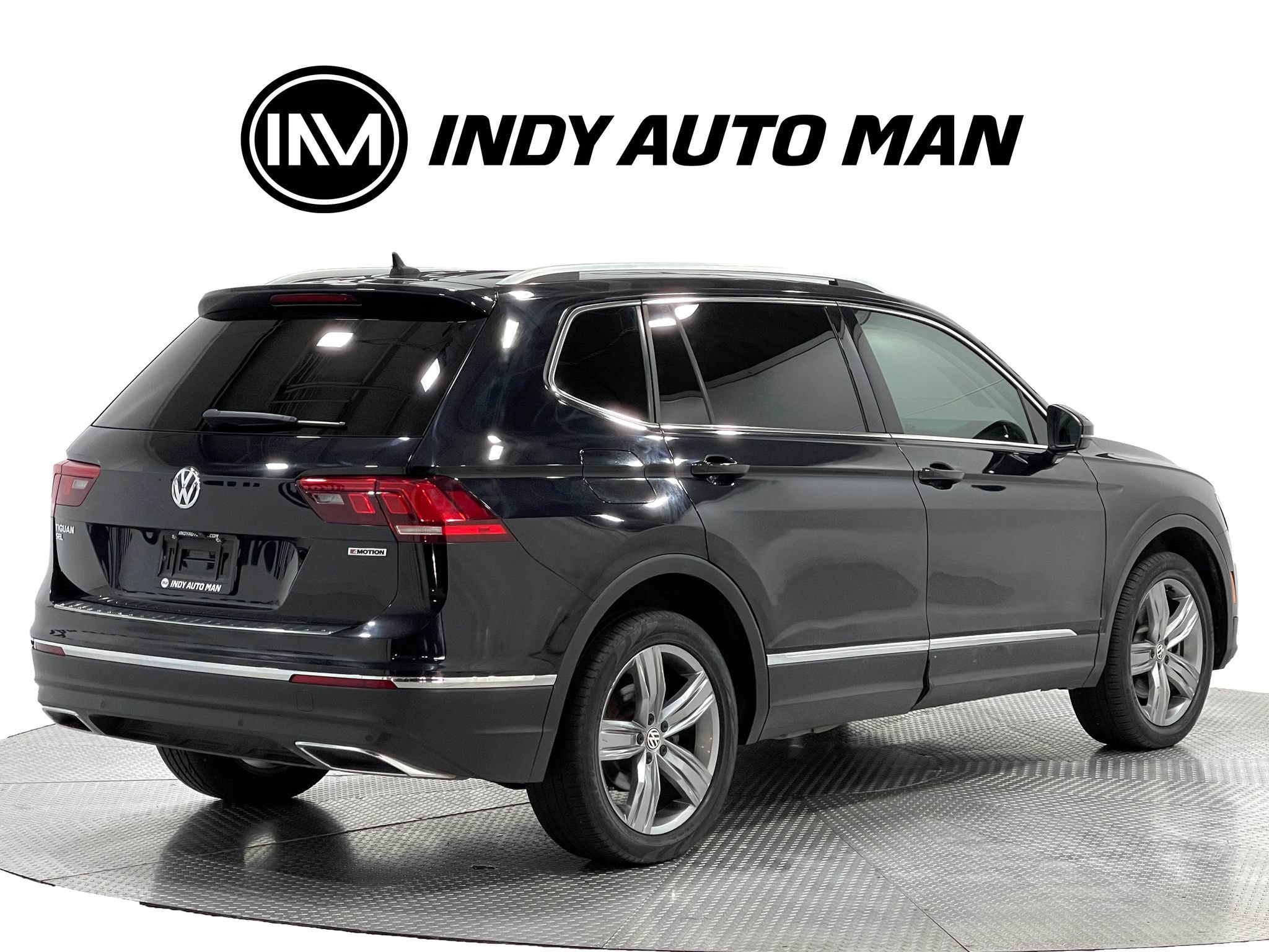 Used 2021 Volkswagen Tiguan SEL AWD/4WD image 4