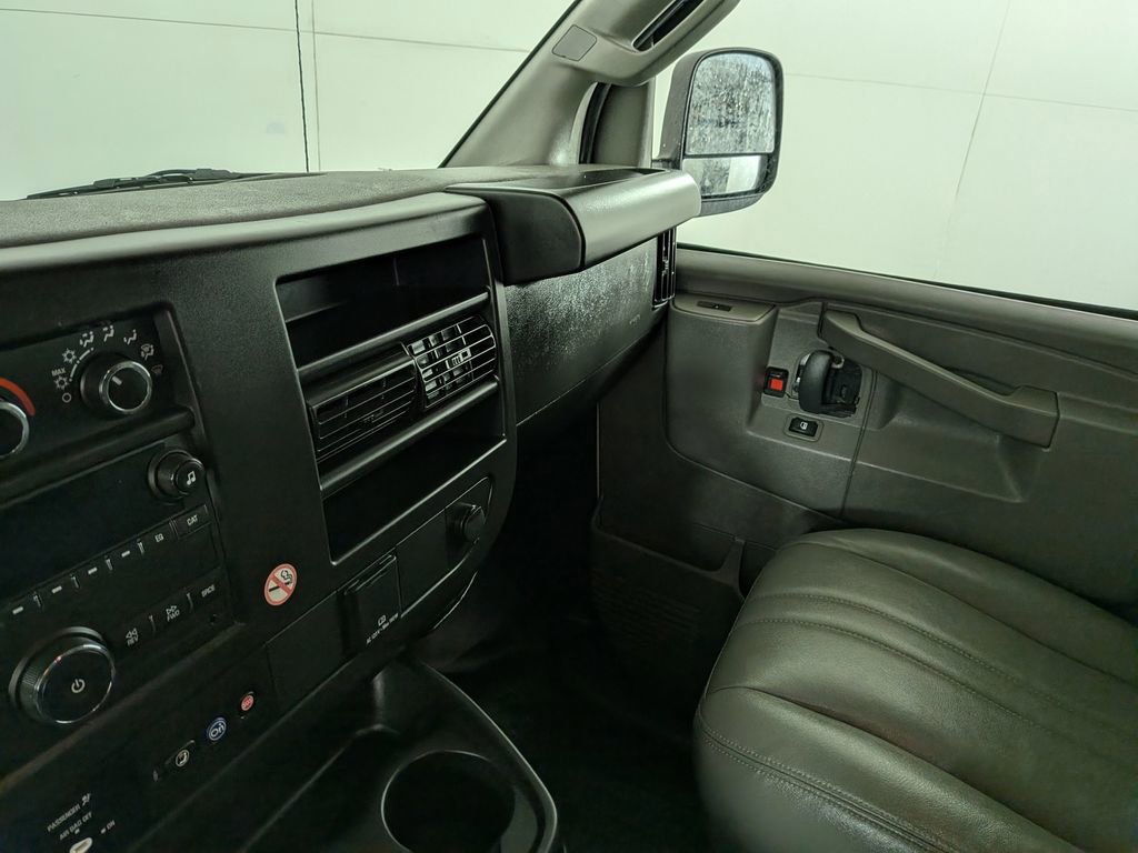 Used 2023 Chevrolet Express 2500 w/ Driver Convenience Package RWD image 28