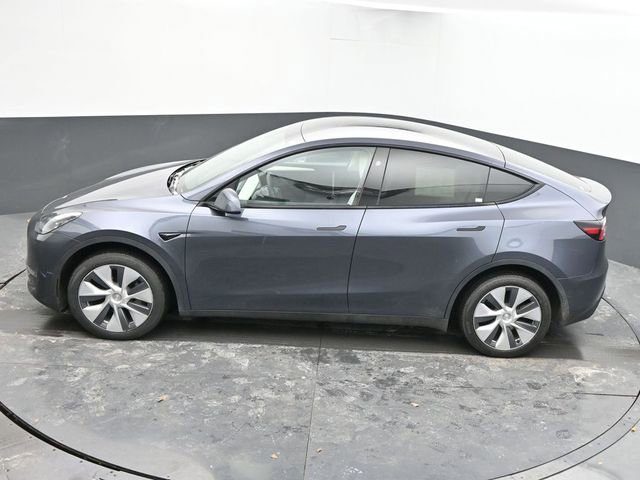 Used 2023 Tesla Model Y Long Range image 38