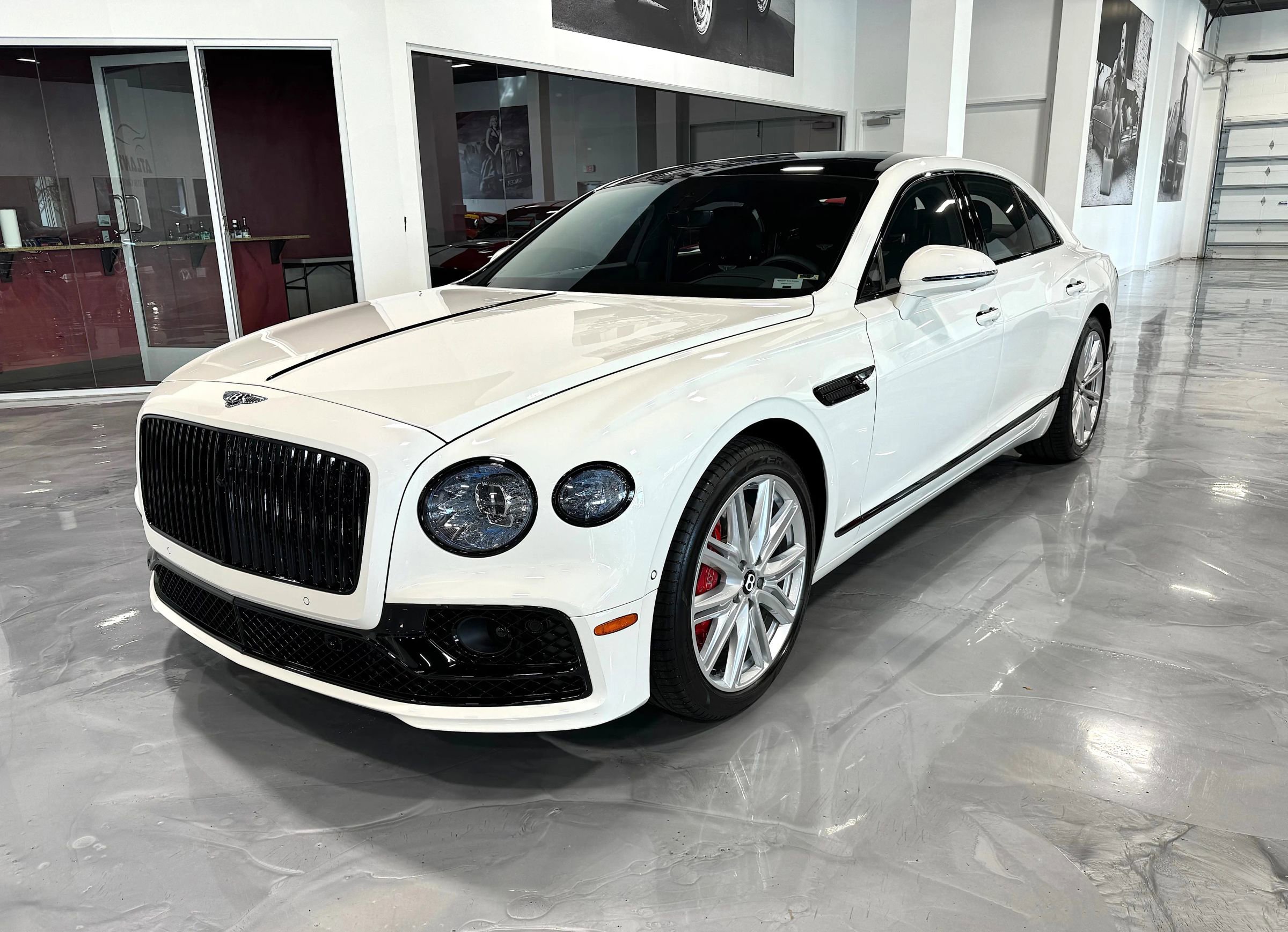 Used 2023 Bentley Flying Spur V8 AWD/4WD image 15