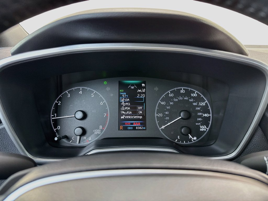 Used 2025 Toyota Corolla SE FWD image 34