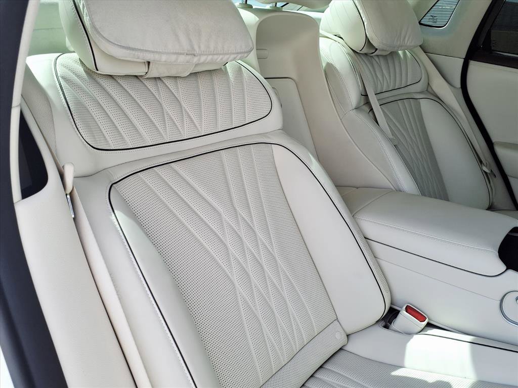 Certified 2024 Genesis G90 3.5T image 15