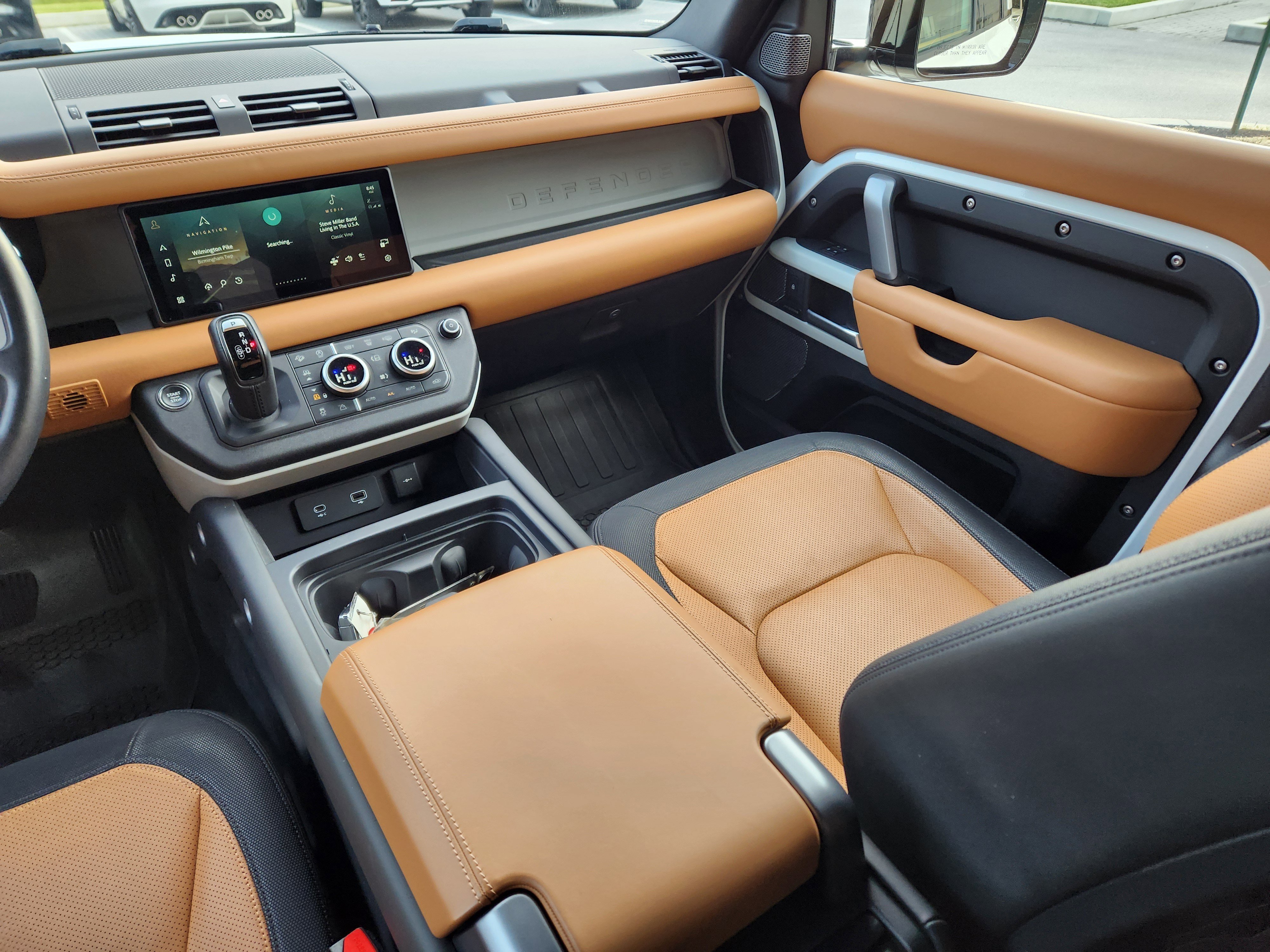 Certified 2024 Land Rover Defender 110 X-Dynamic SE image 14