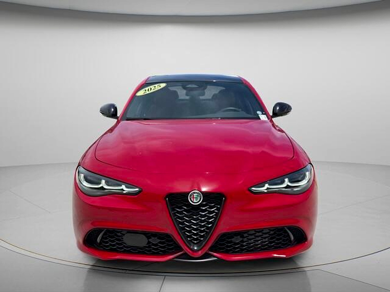 New 2025 Alfa Romeo Giulia RWD image 3