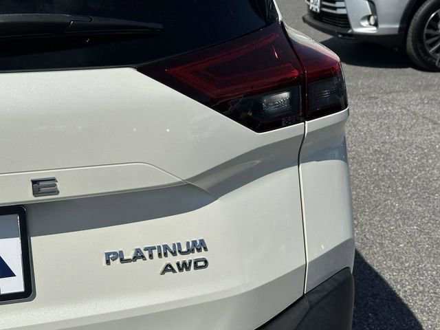 Used 2021 Nissan Rogue Platinum AWD/4WD image 29