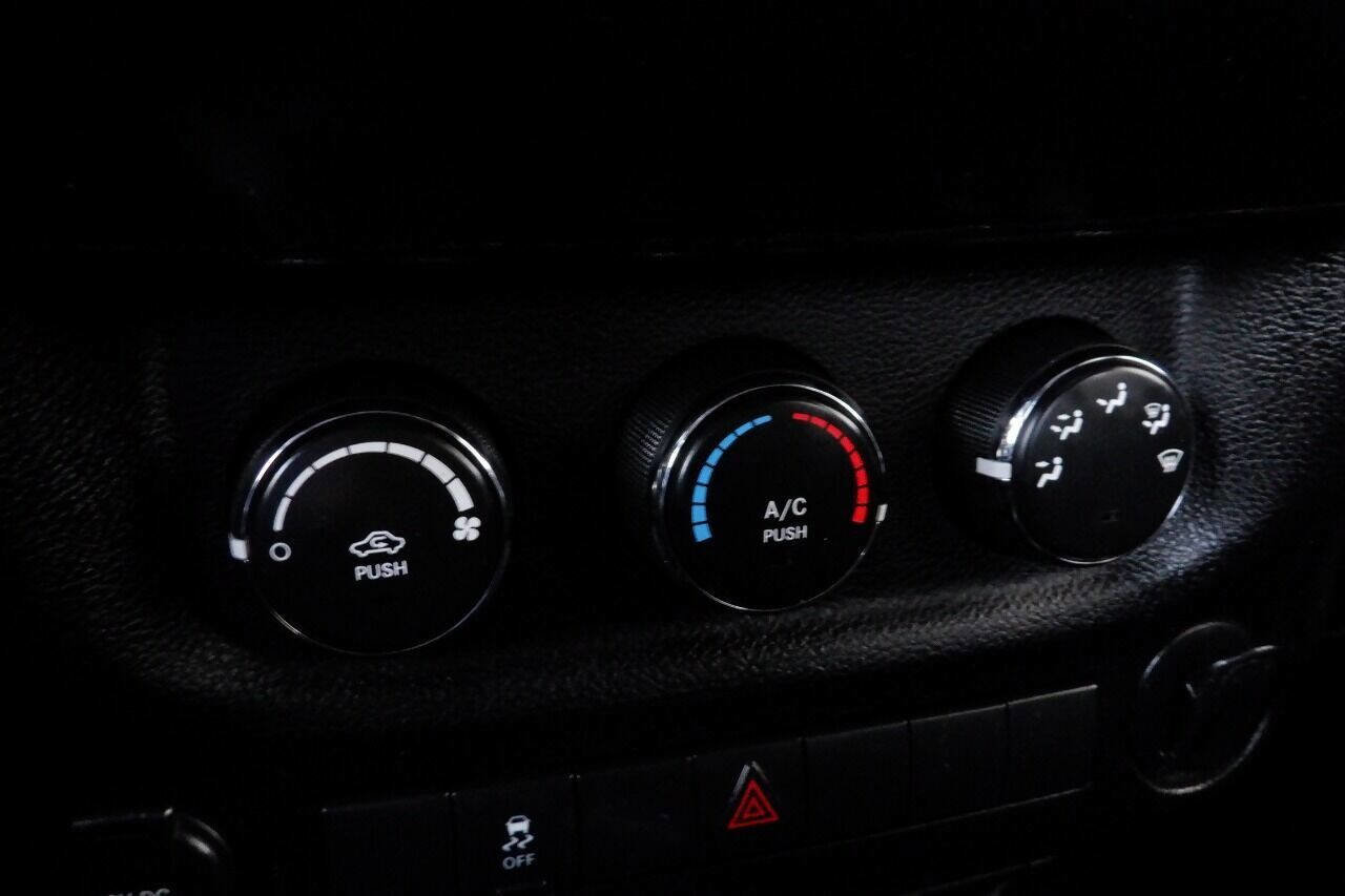 Used 2013 Jeep Wrangler Unlimited Sport w/ Trailer Tow Group image 21