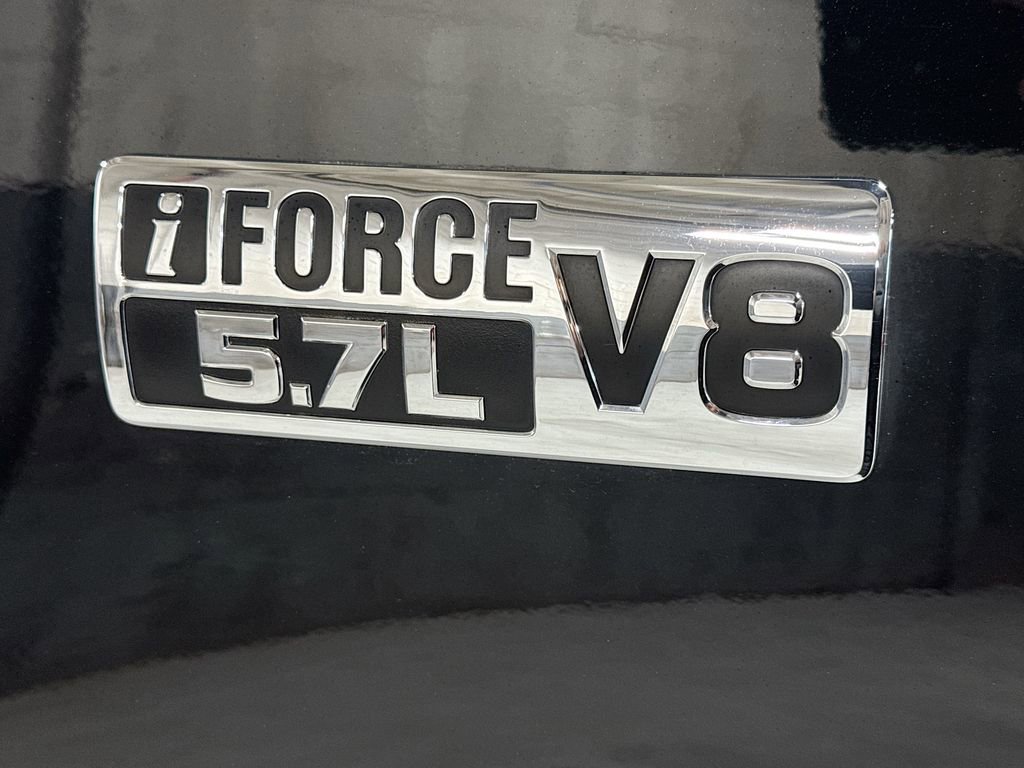 Used 2020 Toyota Tundra SR5 w/ TRD Off-Road Package image 11