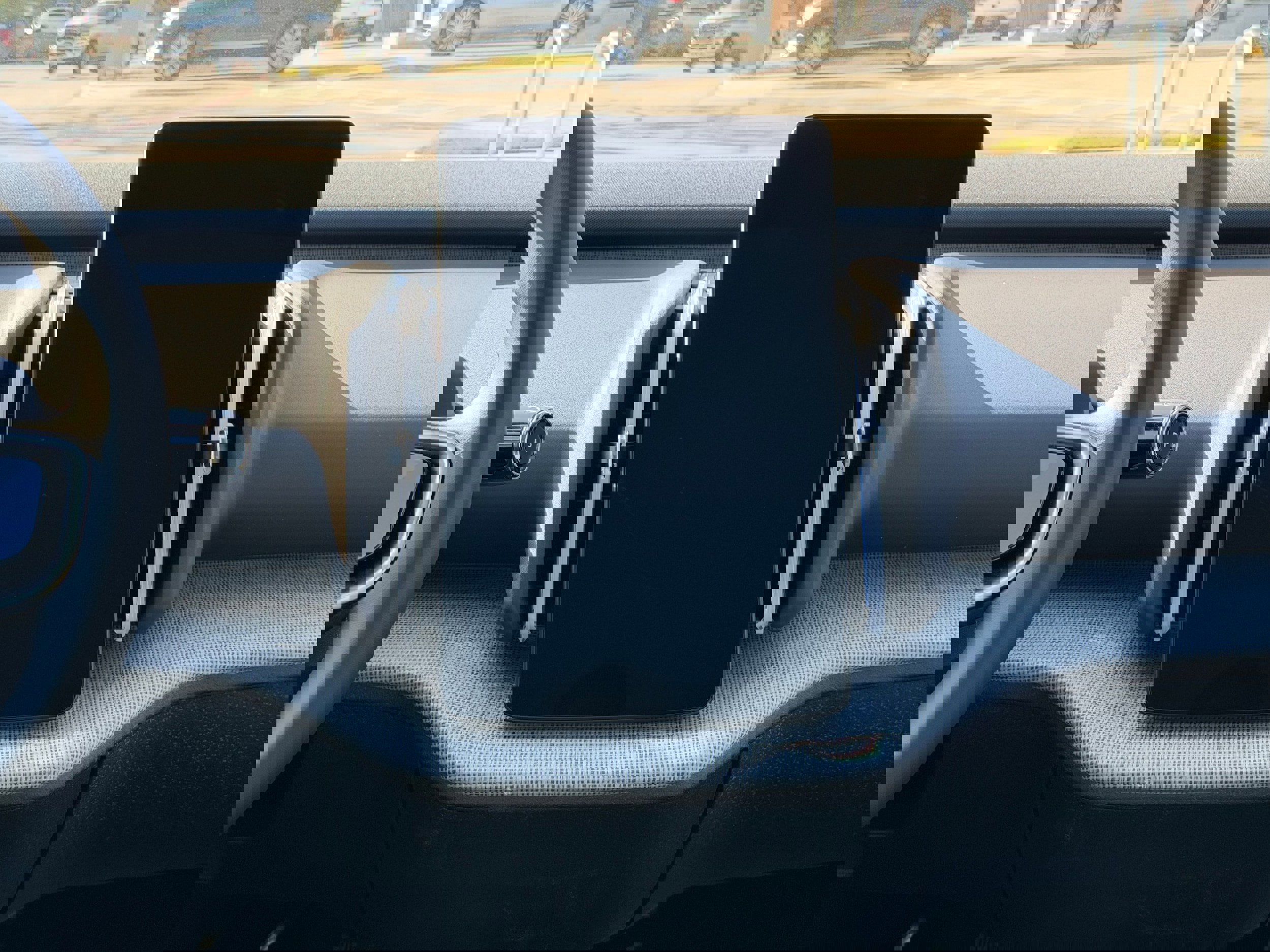 Used 2026 Volvo EX30 Cross Country Ultra w/ Protection Package Premier image 13