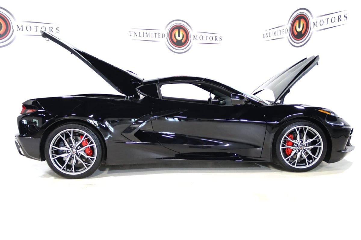 Used 2024 Chevrolet Corvette Stingray Preferred Cpe w/ 2LT RWD image 84
