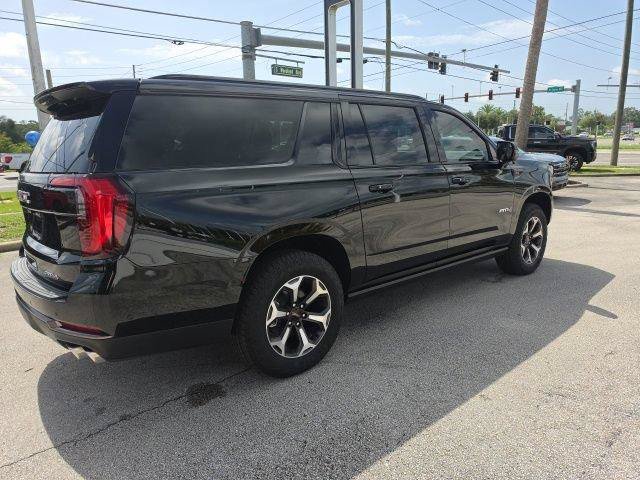 New 2026 GMC Yukon XL AT4 Ultimate AWD/4WD image 6