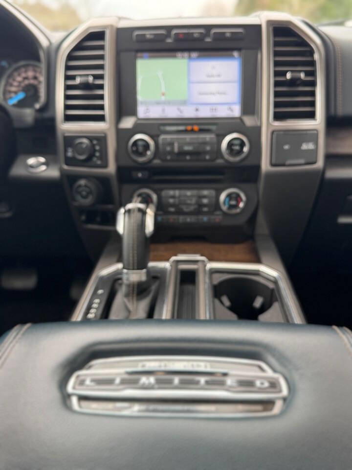 Used 2018 Ford F150 Limited w/ Trailer Tow Package image 10