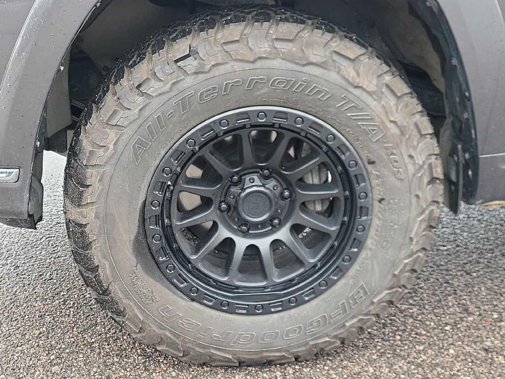 Used 2022 Toyota 4Runner Limited AWD/4WD image 23