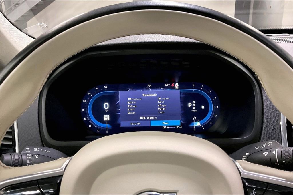 Certified 2023 Volvo XC90 B6 Plus w/ Protection Package image 13